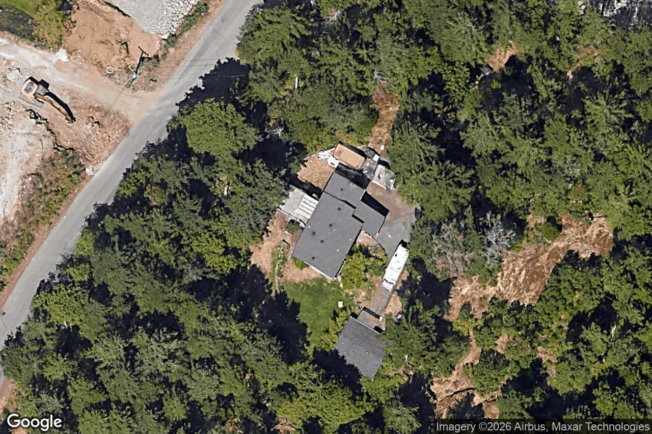 Aerial view of 887 Klahanie Dr, Langford