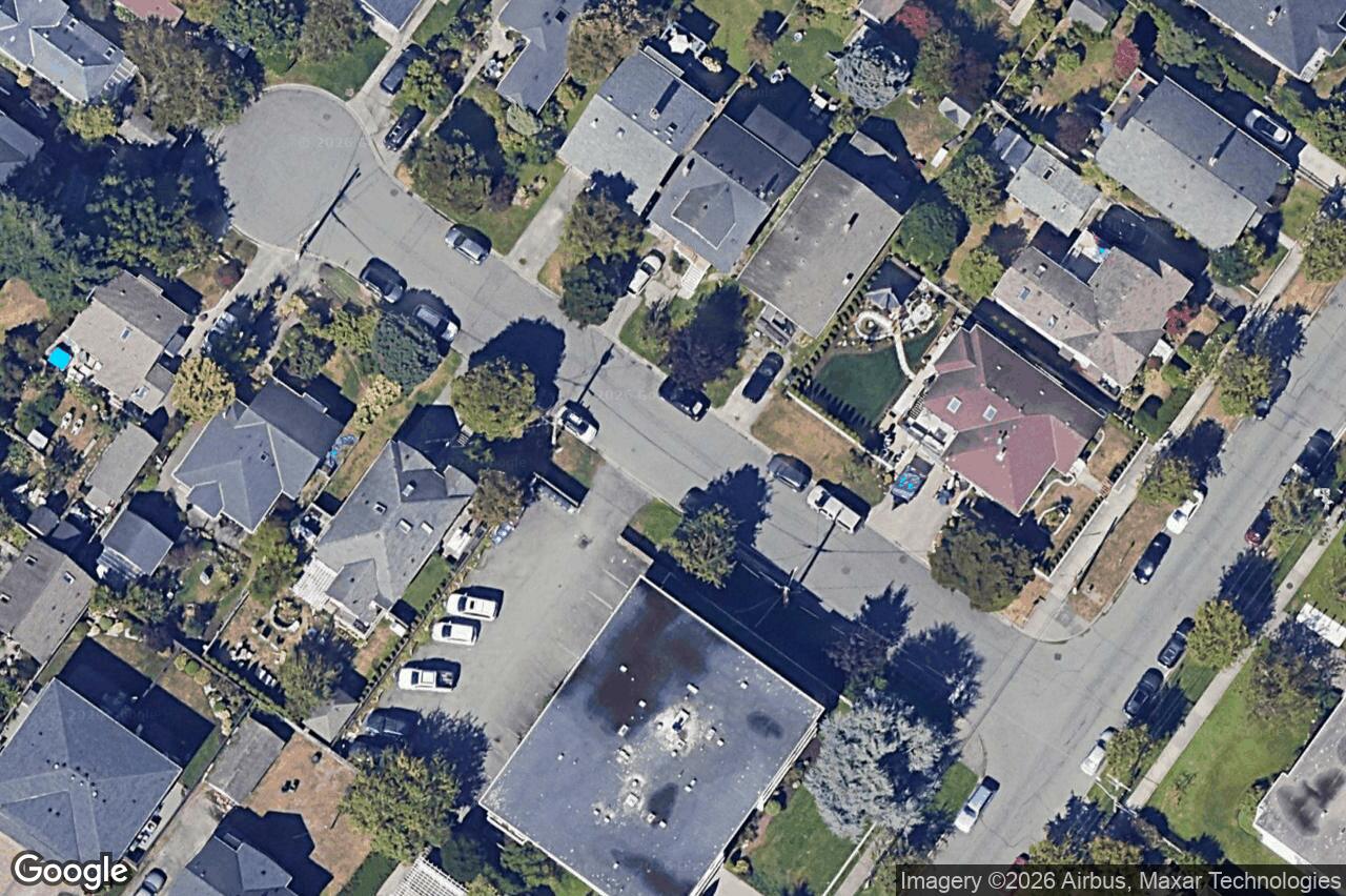 Aerial view of 350 Berwick St, Victoria