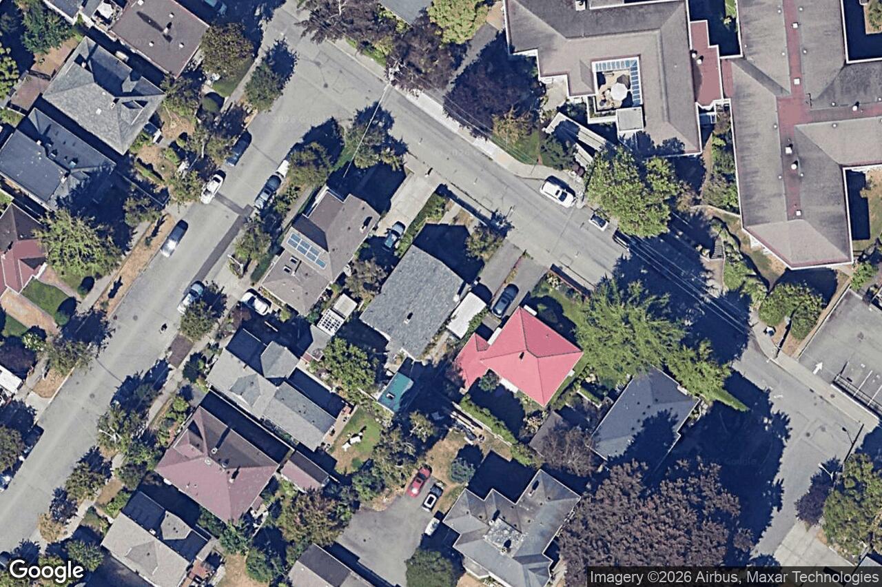 Aerial view of 525 Simcoe St, Victoria