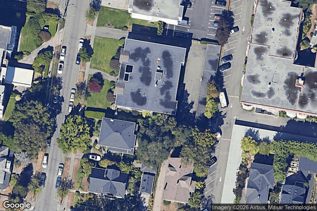 Aerial view of 104 – 420 Linden Ave, Victoria