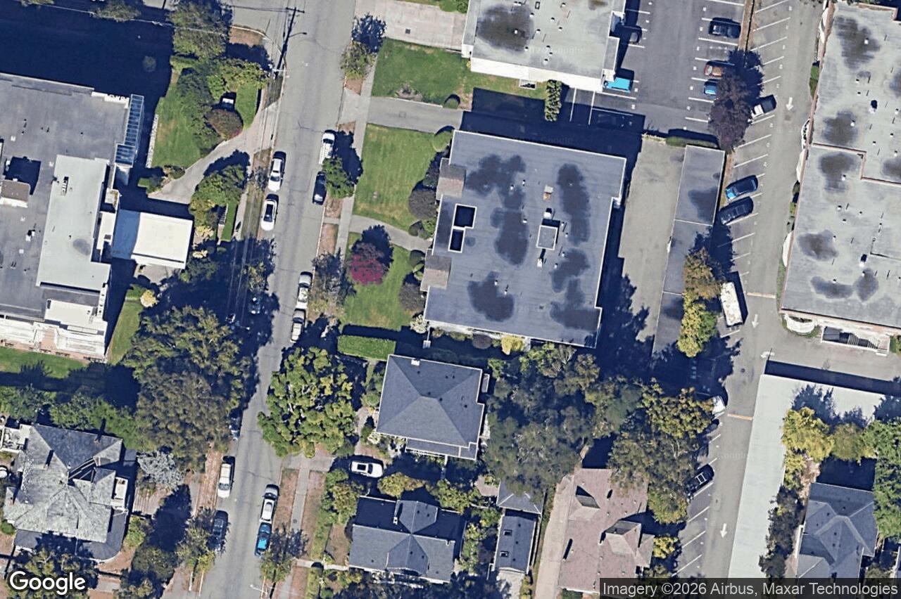 Aerial view of 405 – 415 Linden Ave, Victoria