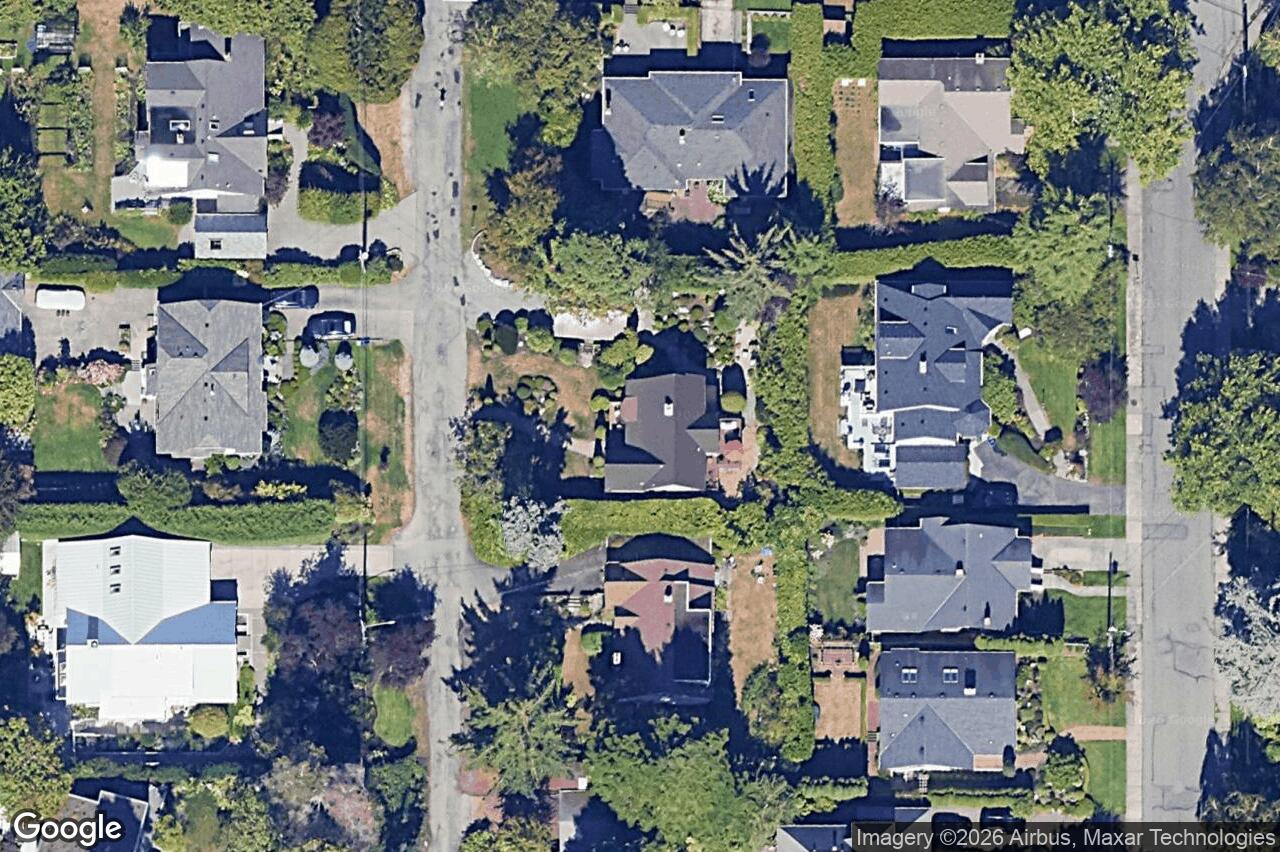 Aerial view of 671 Linkleas Ave, Oak Bay