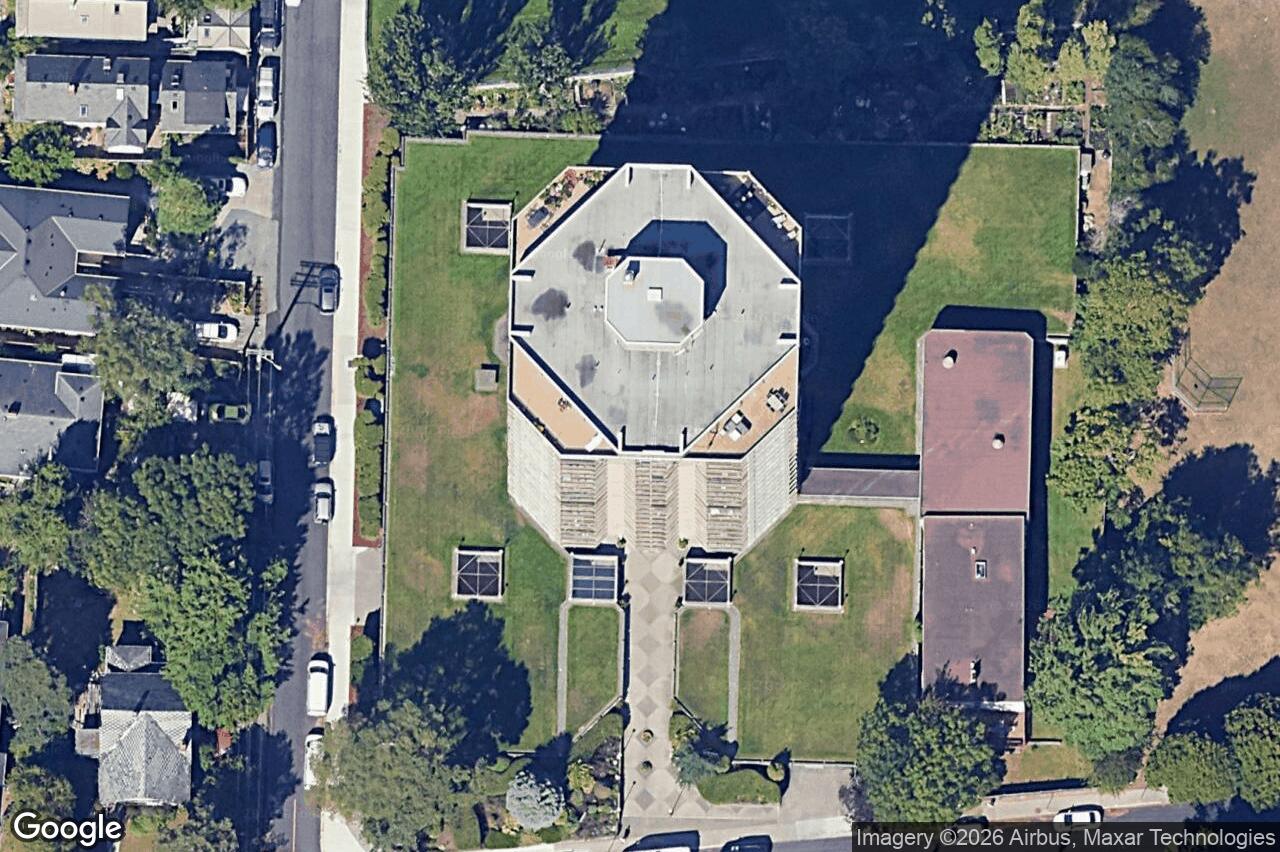 Aerial view of 705 – 620 Toronto St, Victoria