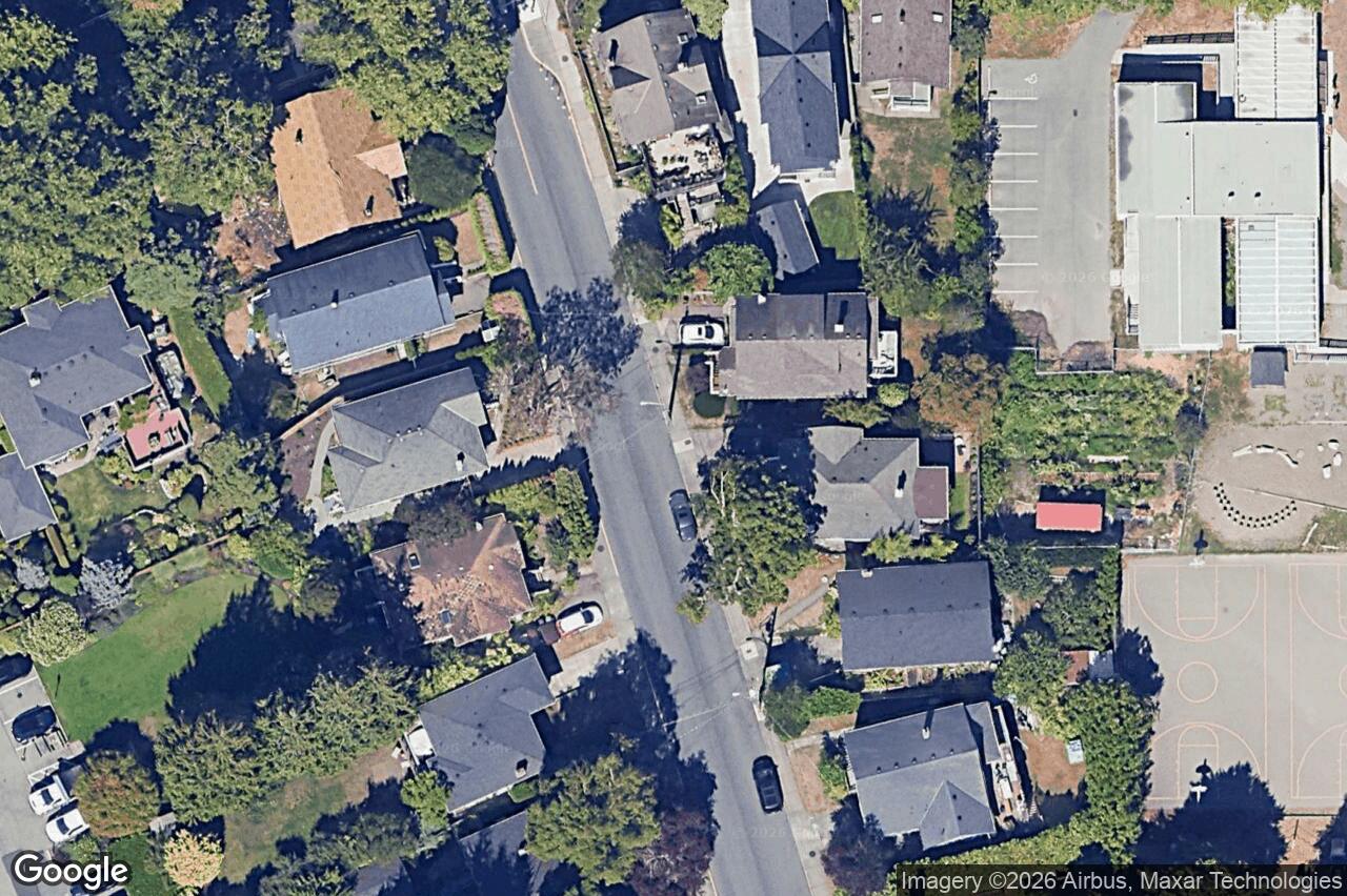 Aerial view of 435 Richmond Ave, Victoria