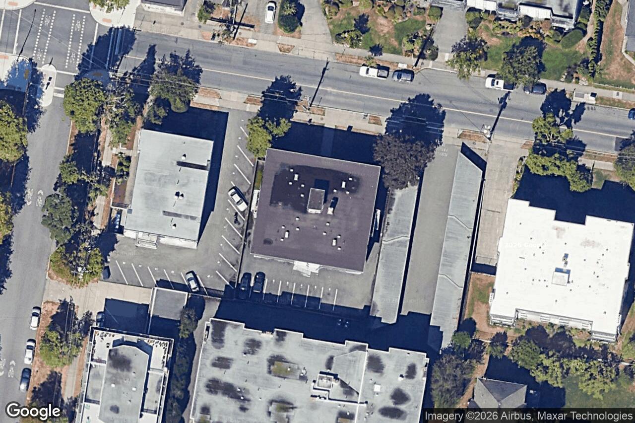 Aerial view of 1009 Fairfield Rd, Victoria