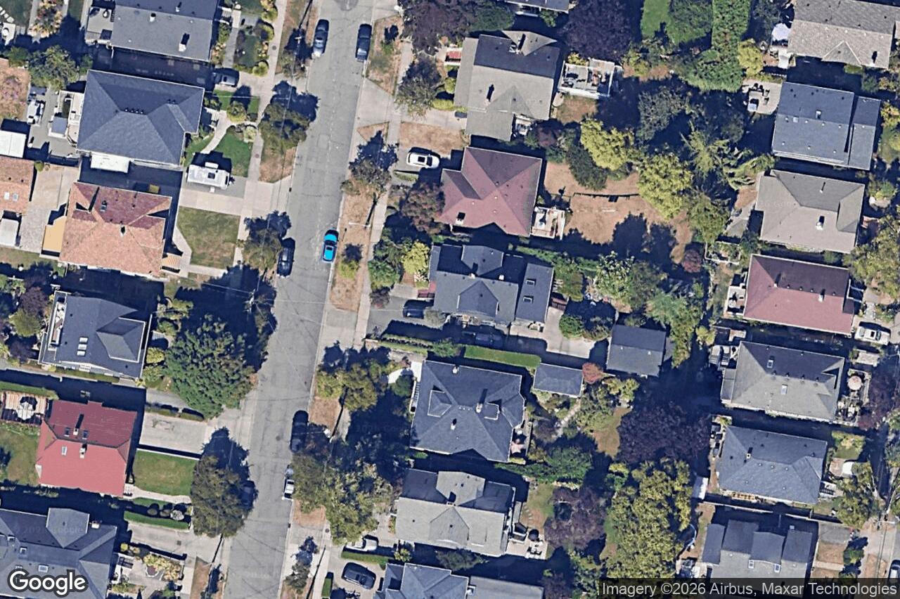 Aerial view of 625 Harbinger Ave, Victoria