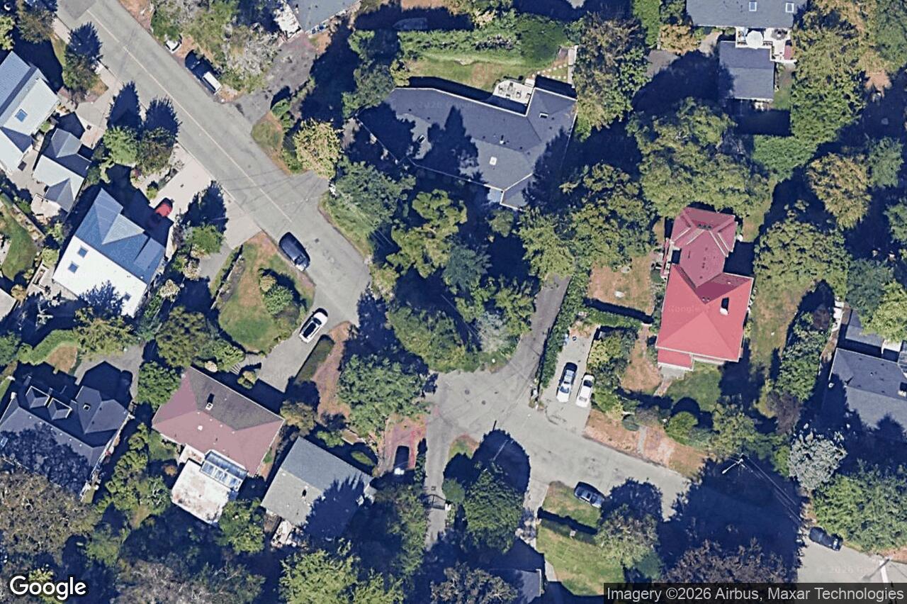 Aerial view of 2015 Runnymede Ave, Oak Bay