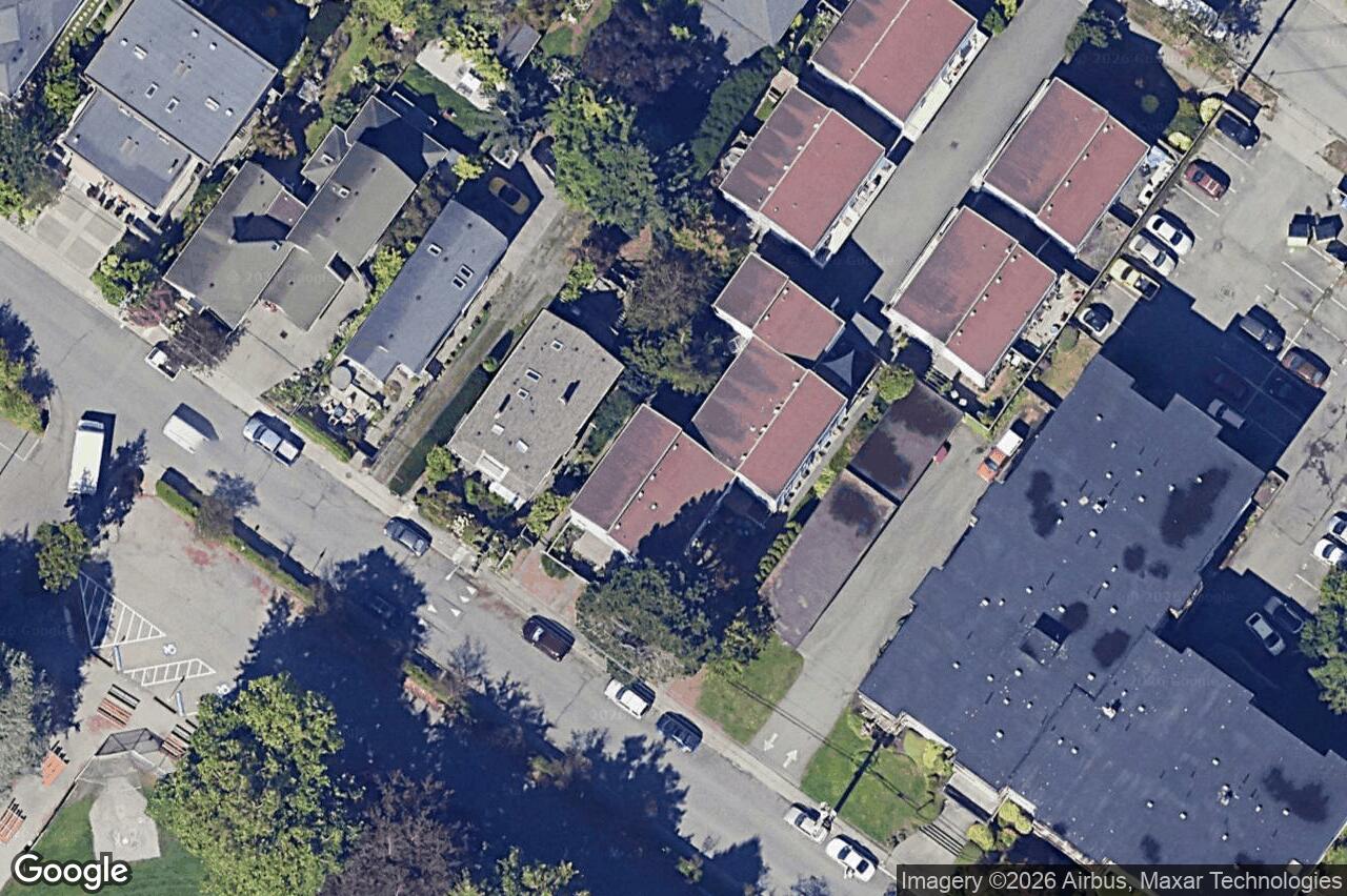 Aerial view of 304 – 229 Ontario St, Victoria