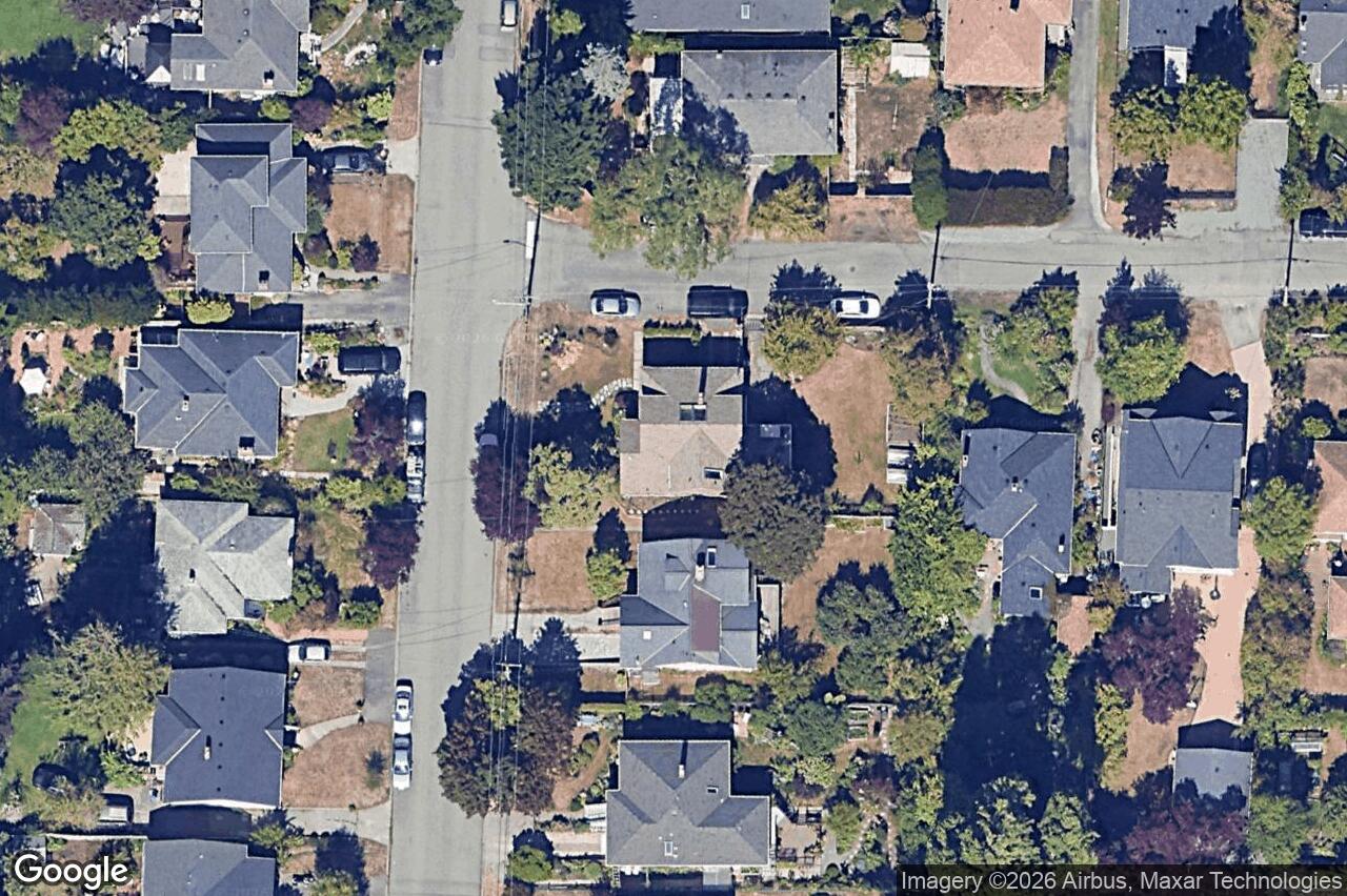 Aerial view of 895 Falkland Rd, Oak Bay