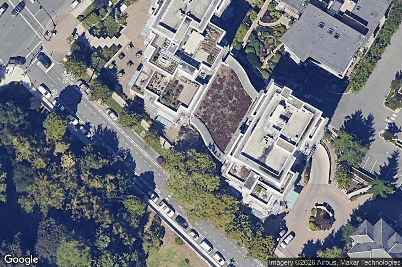 Aerial view of 810 Humboldt St, Victoria