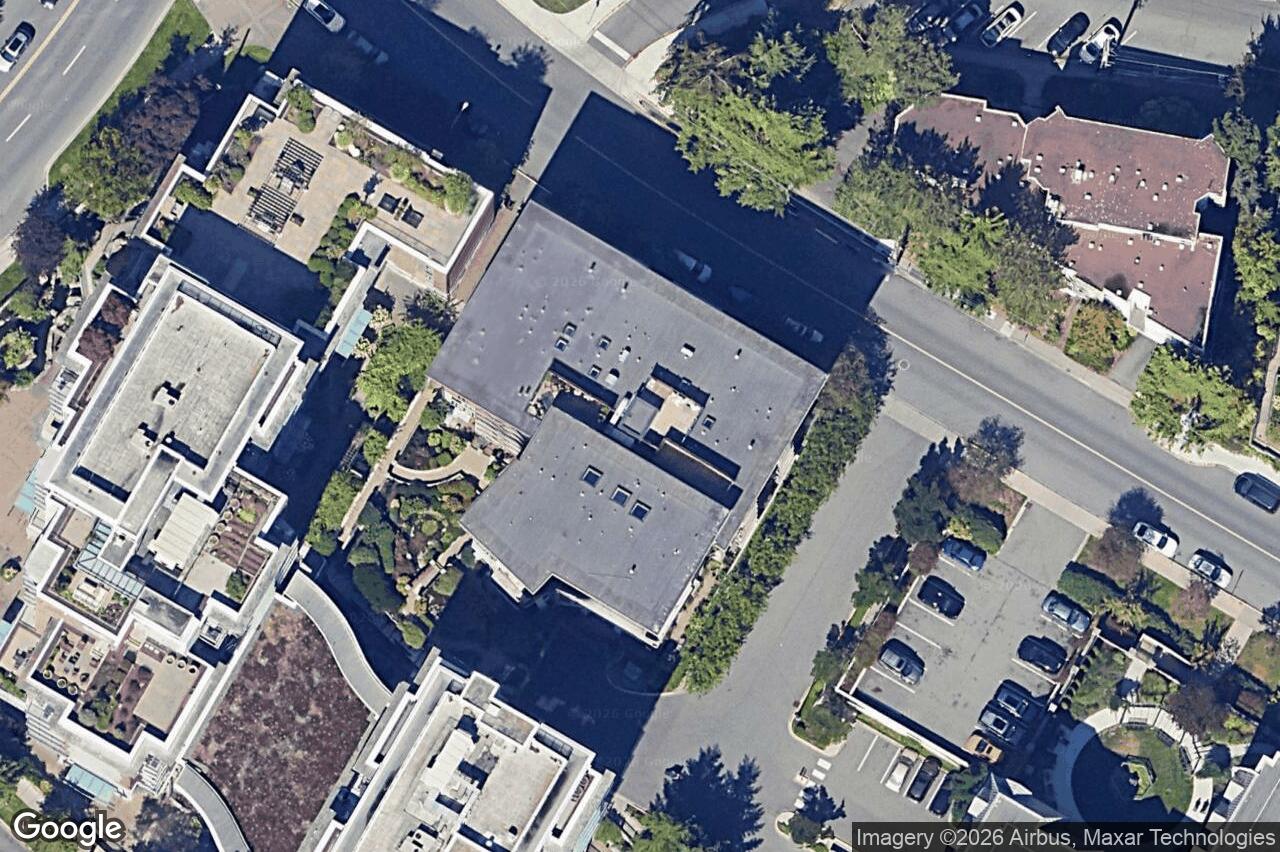 Aerial view of 205 – 827 Fairfield Rd, Victoria