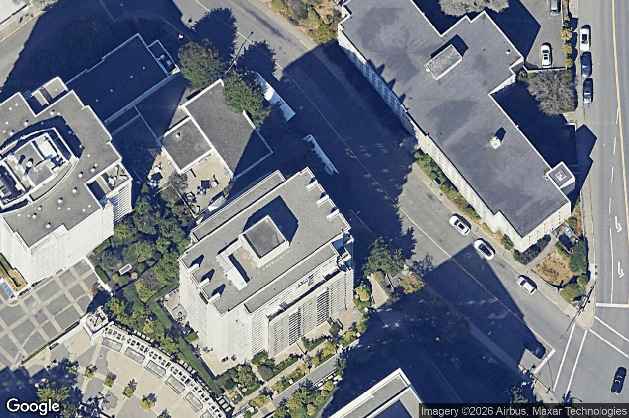 Aerial view of 405 – 751 Fairfield Rd, Victoria