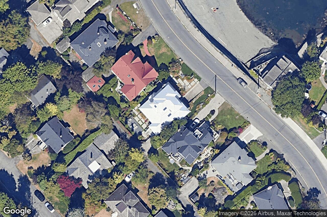 Aerial view of 1250 Beach Dr, Oak Bay