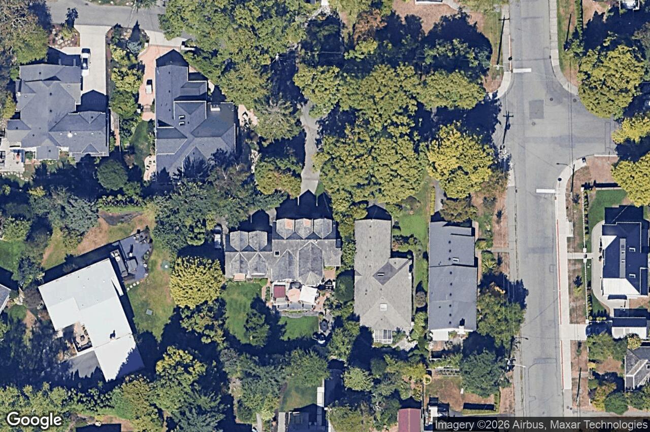 Aerial view of 2105 Windsor Rd, Oak Bay