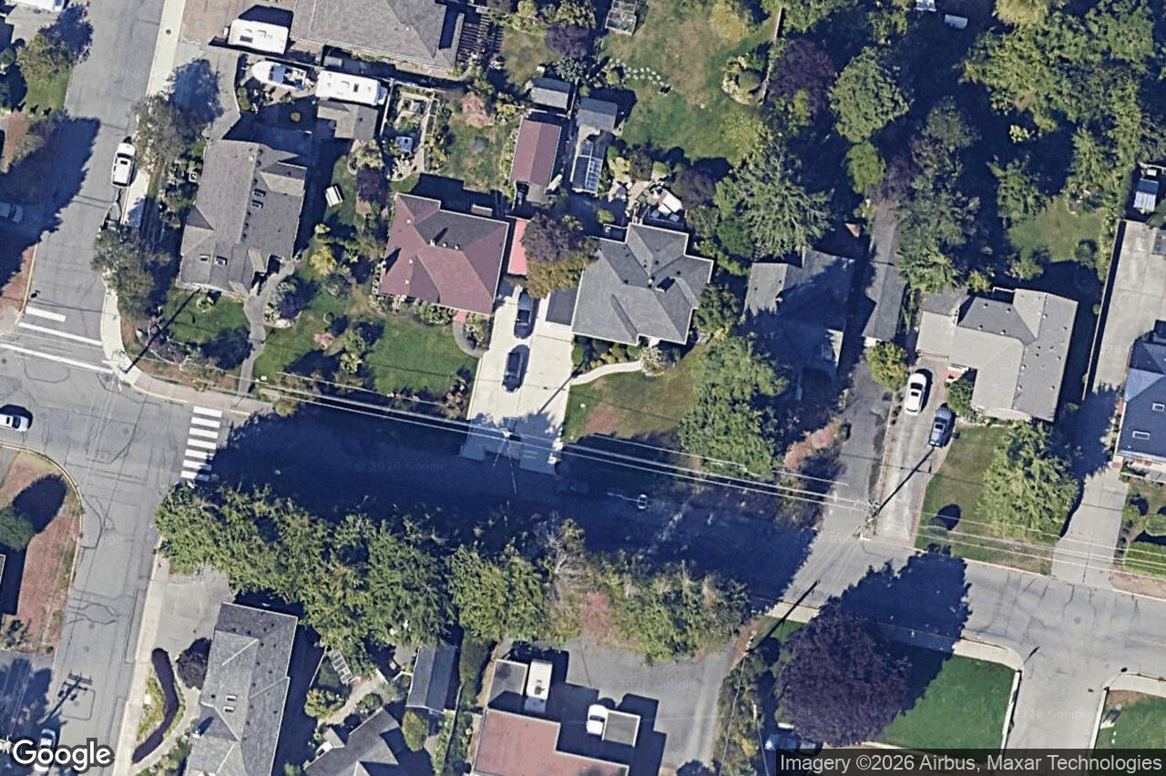 Aerial view of 4 – 1118 Munro St, Esquimalt