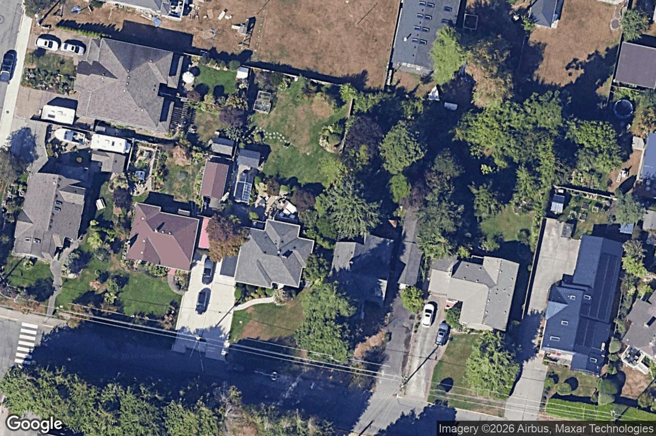Aerial view of 2 – 1118 Munro St, Esquimalt