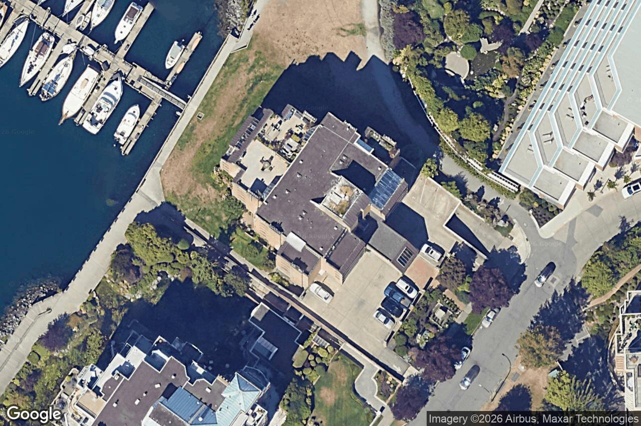 Aerial view of 201 – 640 Montreal St, Victoria
