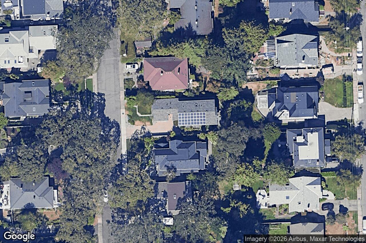 Aerial view of 1217 Hewlett Pl, Oak Bay