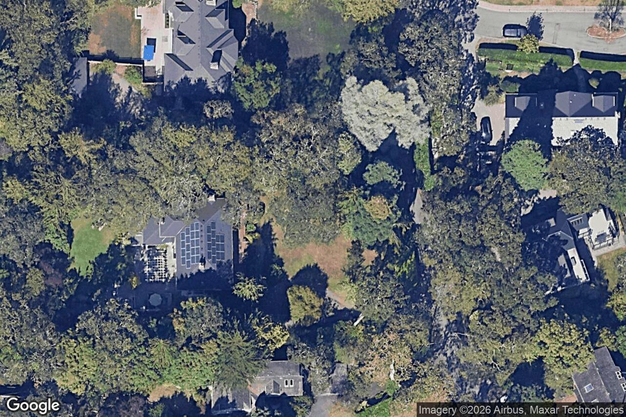 Aerial view of 990 Terrace Ave, Victoria
