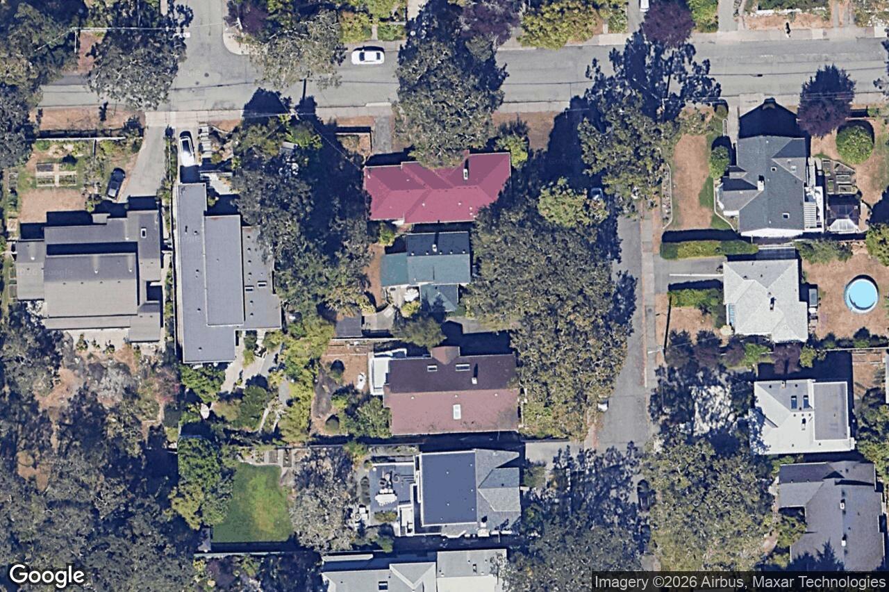 Aerial view of 1274 Hewlett Pl, Oak Bay