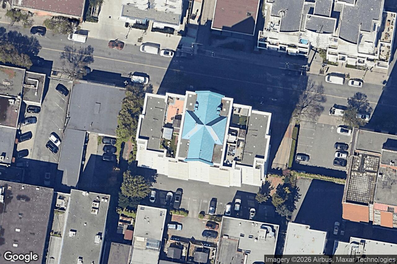 Aerial view of 711 – 835 View St, Victoria