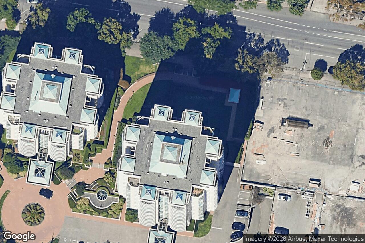 Aerial view of 805 – 1020 View St, Victoria