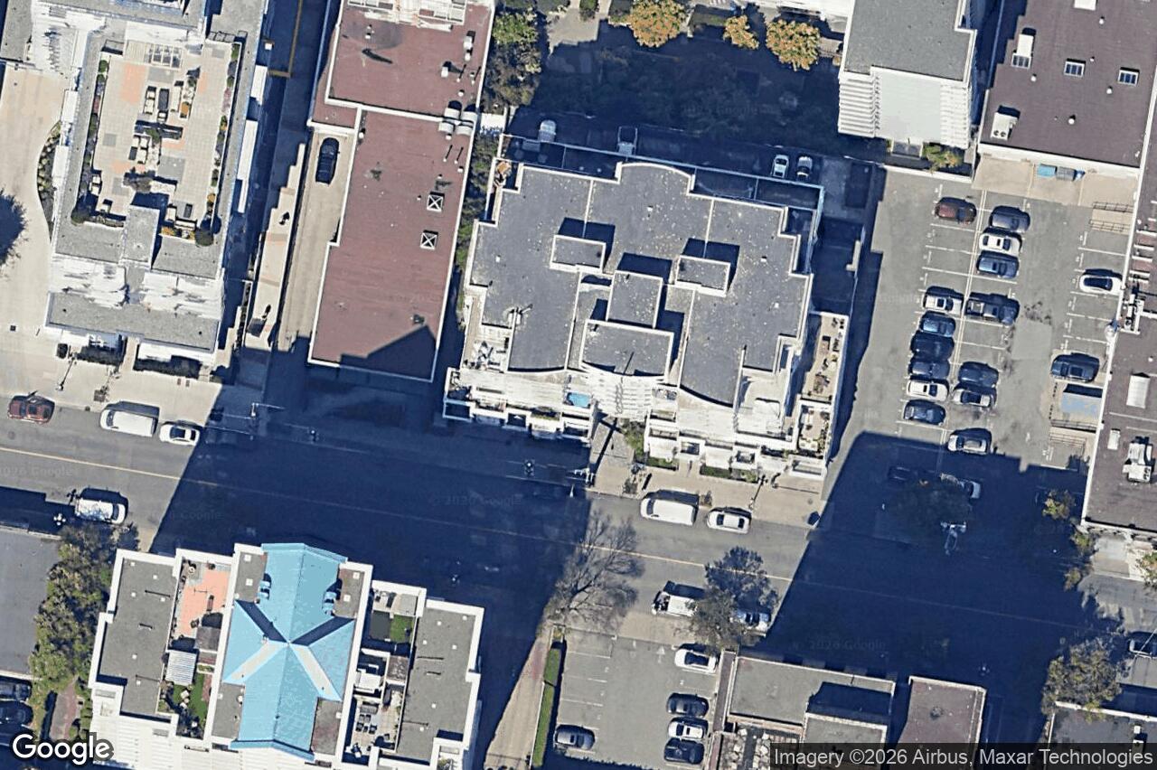 Aerial view of 706 – 860 View St, Victoria