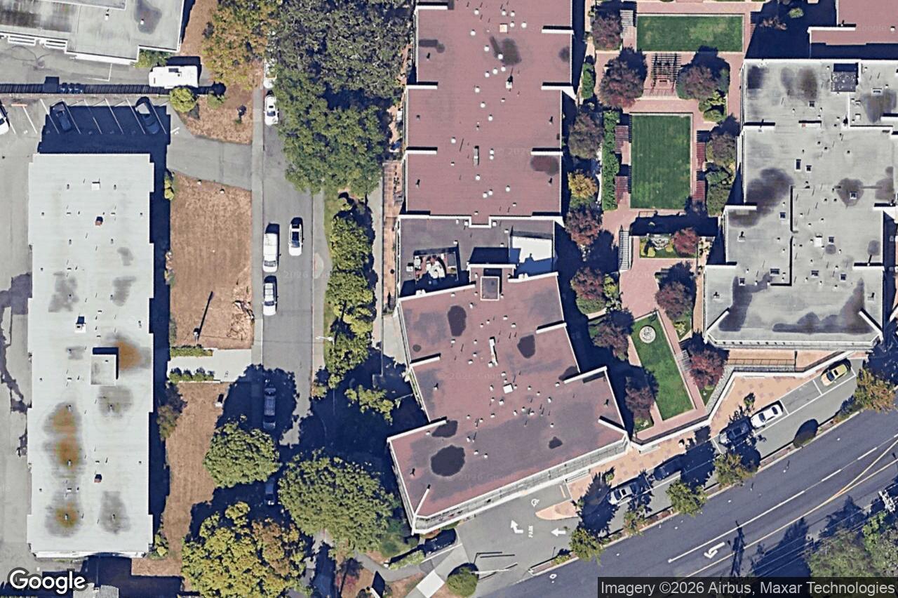 Aerial view of 309 – 1419 Stadacona Ave, Victoria
