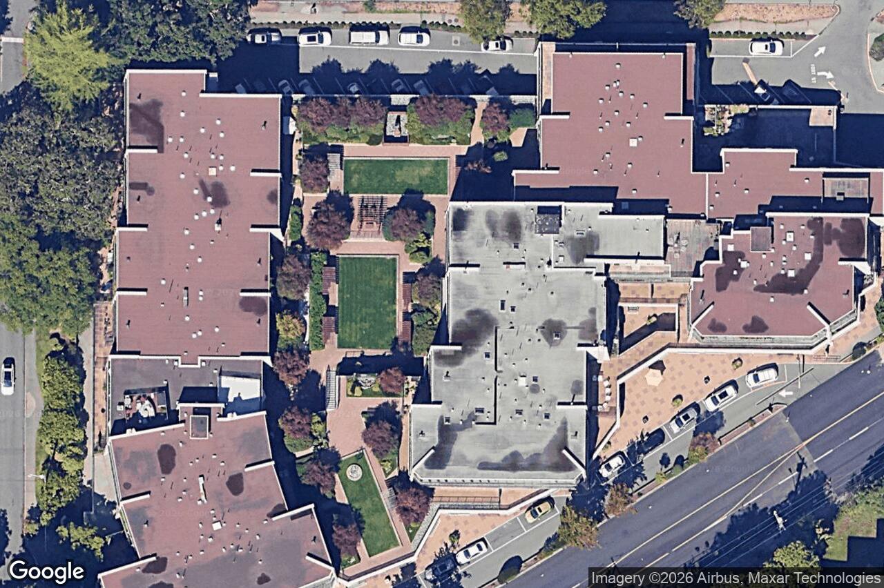 Aerial view of 212 – 1419 Stadacona Ave, Victoria