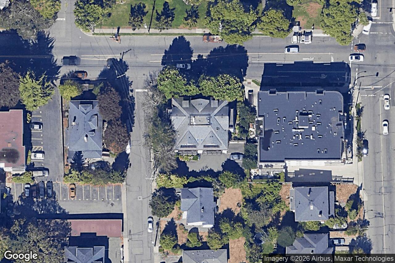 Aerial view of E – 1741 Oak Bay Ave, Victoria