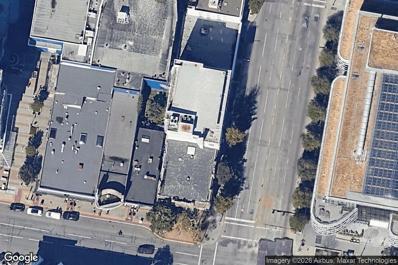 Aerial view of 100 – 1312 Blanshard St, Victoria