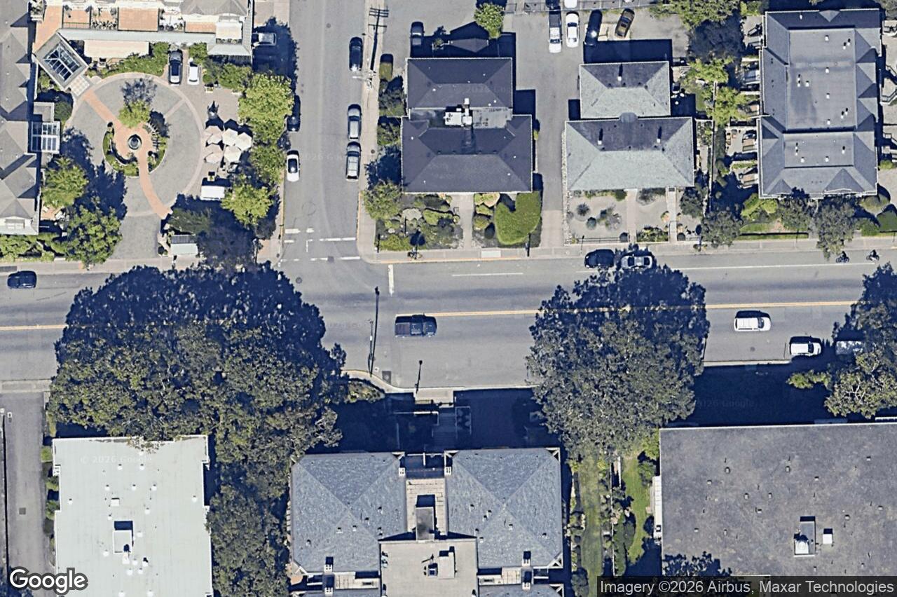 Aerial view of 206 – 2119 Oak Bay Ave, Oak Bay