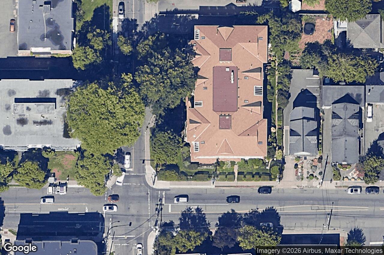 Aerial view of 401 – 1501 Richmond Ave, Victoria