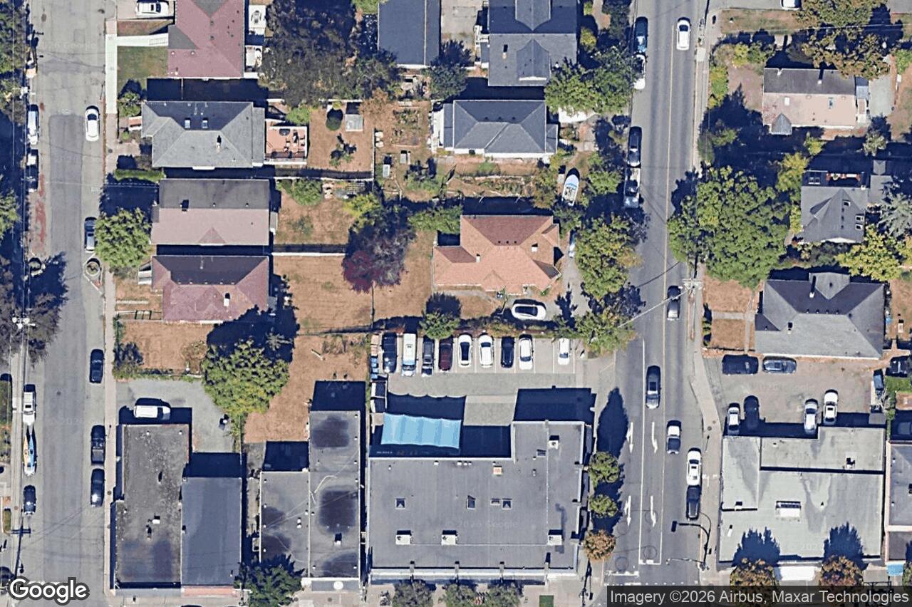 Aerial view of 8 – 1520 Foul Bay Rd, Victoria