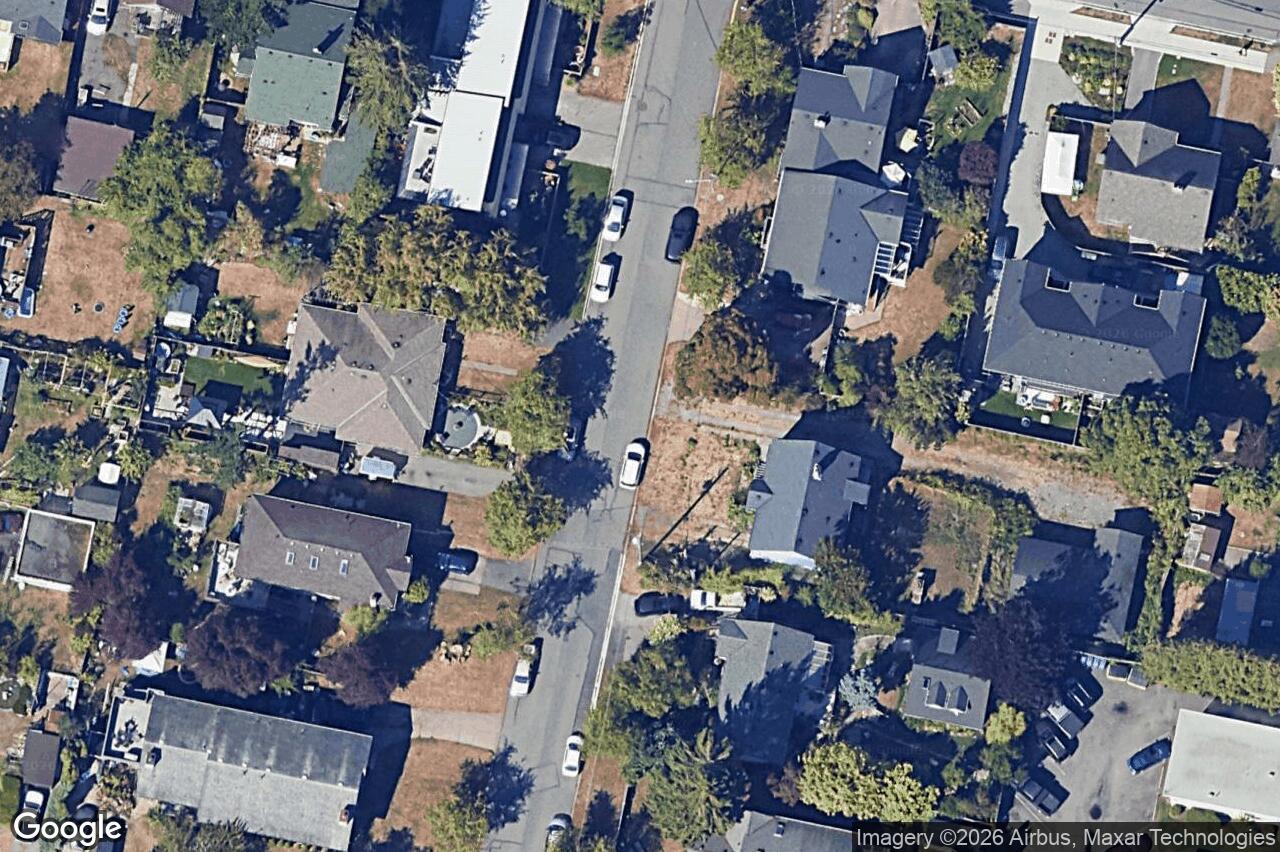 Aerial view of 201 – 483 South Joffre St, Esquimalt