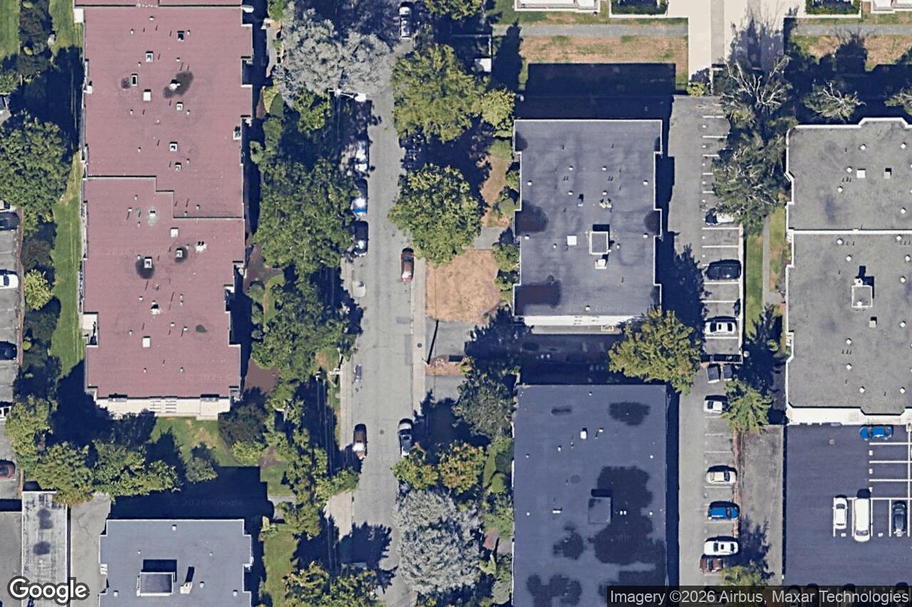 Aerial view of 307 – 1610 Jubilee Ave, Victoria