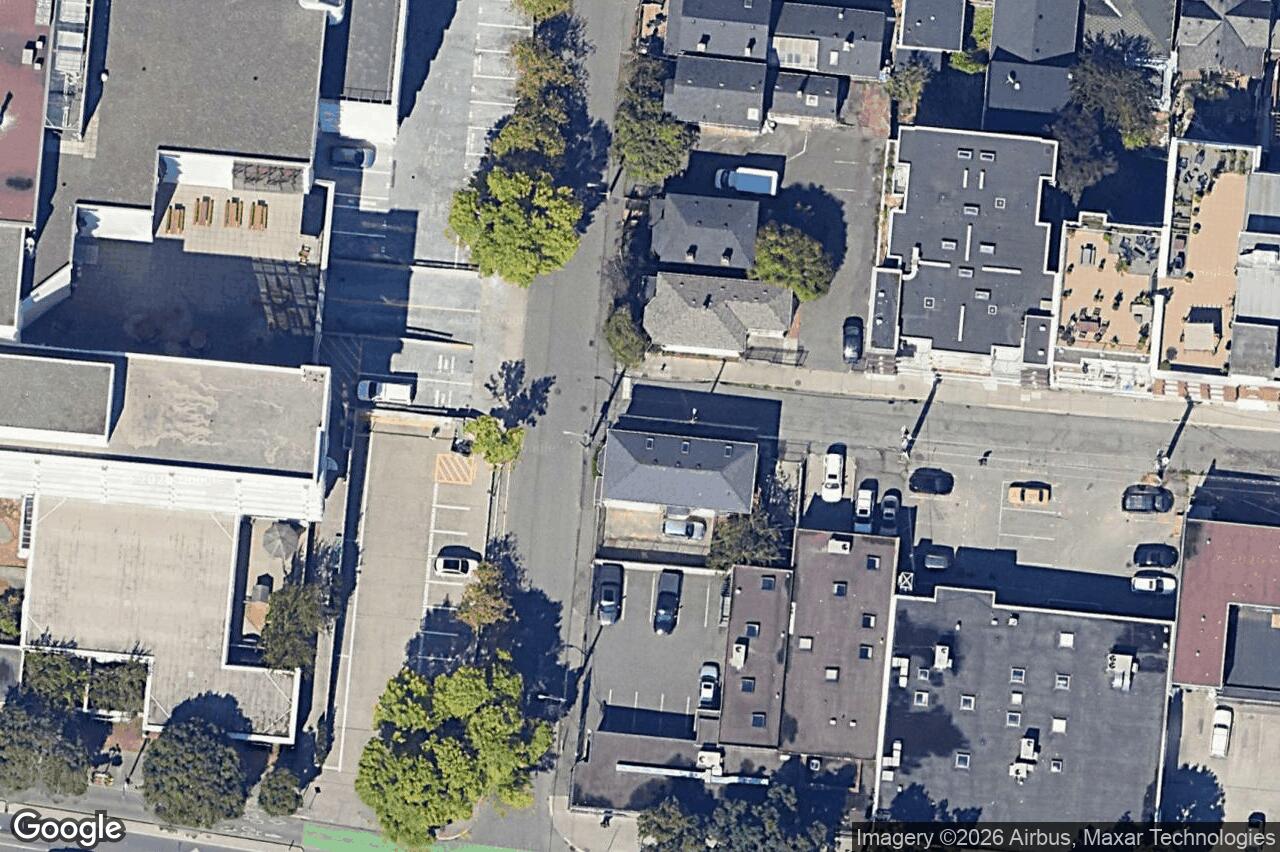 Aerial view of 205 – 848 Mason St, Victoria