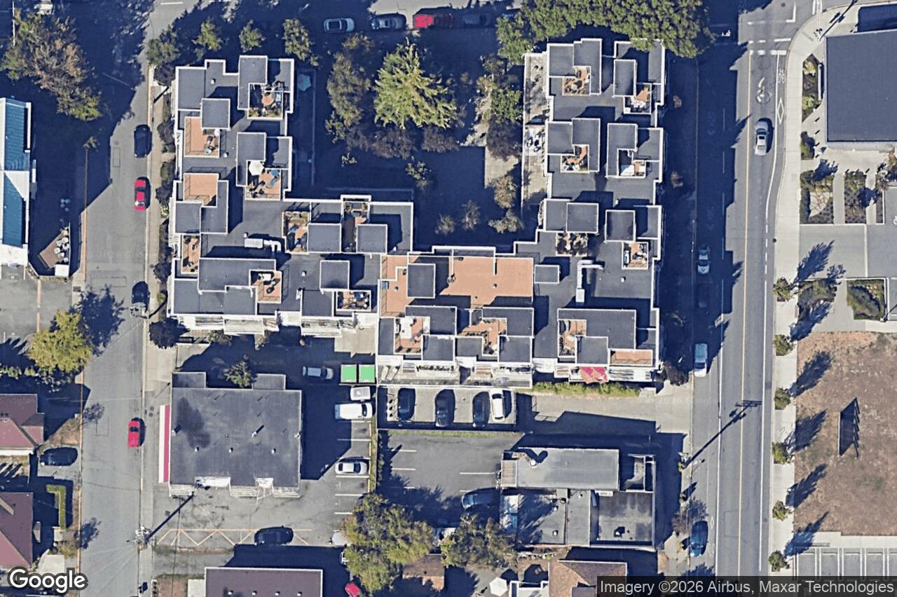 Aerial view of 320 – 1315 Esquimalt Rd, Esquimalt