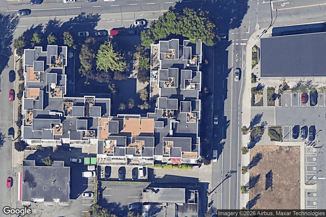 Aerial view of 410 – 1315 Esquimalt Rd, Esquimalt