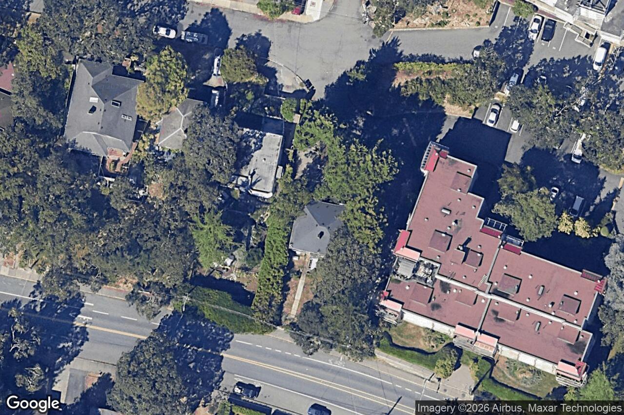 Aerial view of 209 – 1020 Esquimalt Rd, Esquimalt