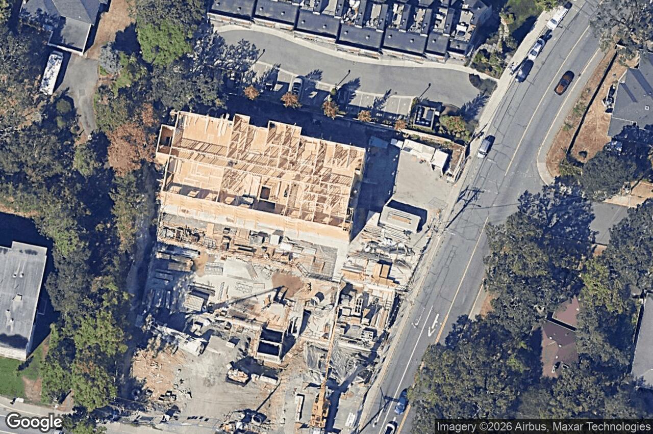 Aerial view of BPH1 – 1102 Esquimalt Rd, Esquimalt