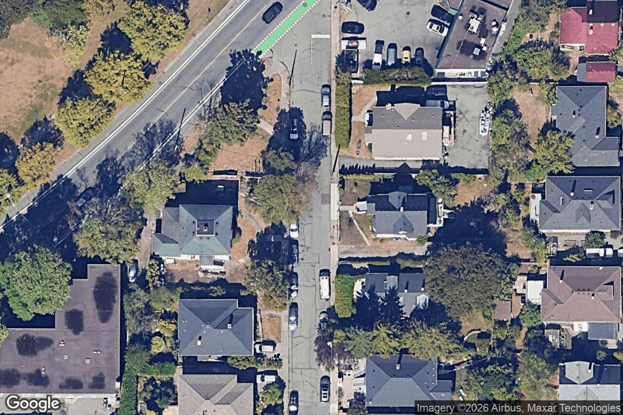 Aerial view of 1913 Duchess St, Victoria