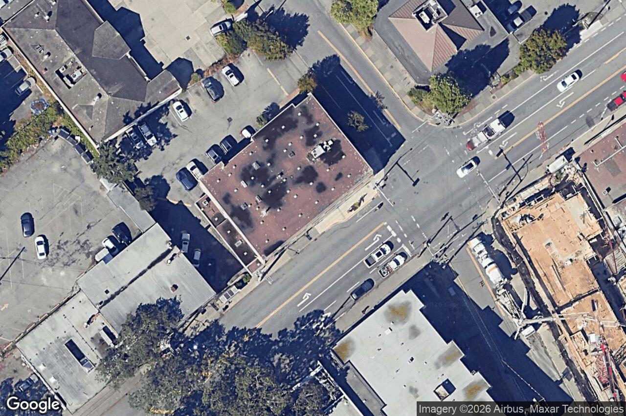 Aerial view of 904D Esquimalt Rd, Esquimalt