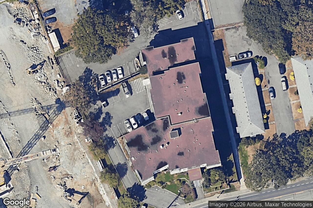 Aerial view of 7 – 848 ESQUIMALT Rd, Esquimalt