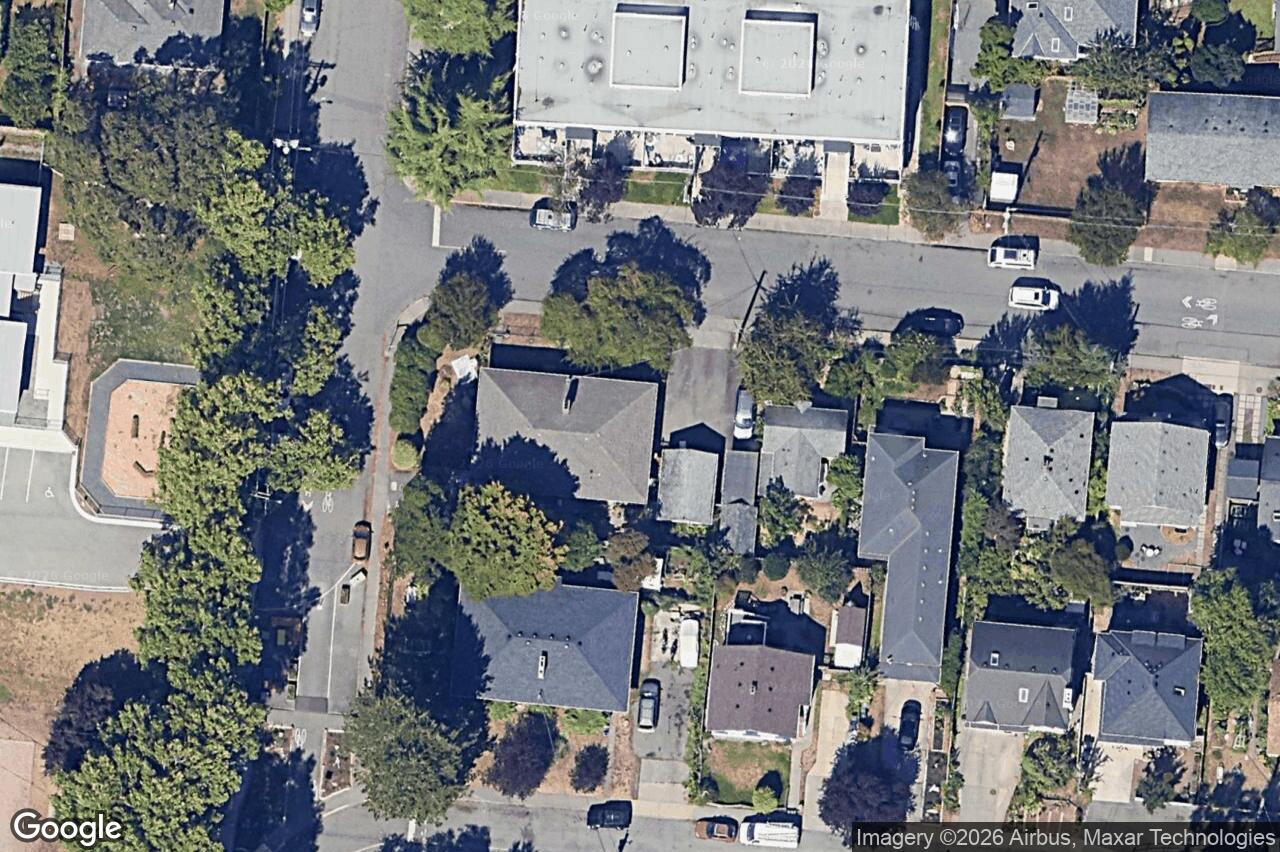Aerial view of 1207 Walnut St, Victoria