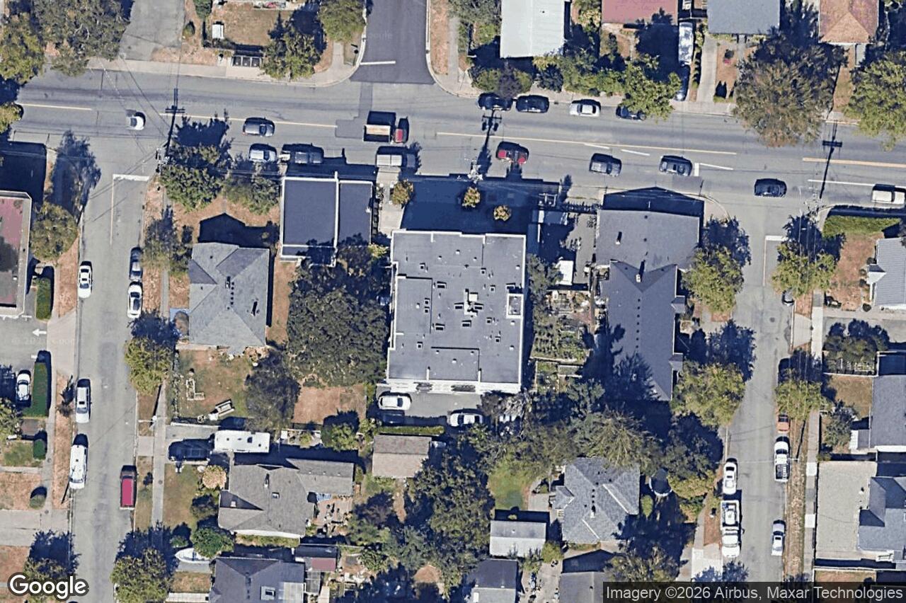 Aerial view of 303 – 1615 Bay St, Victoria