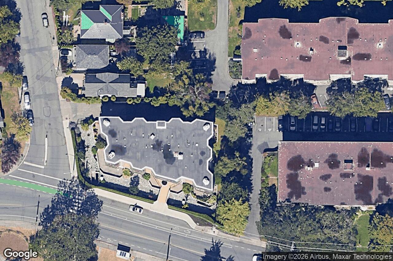 Aerial view of 201 – 2210 Cadboro Bay Rd, Oak Bay