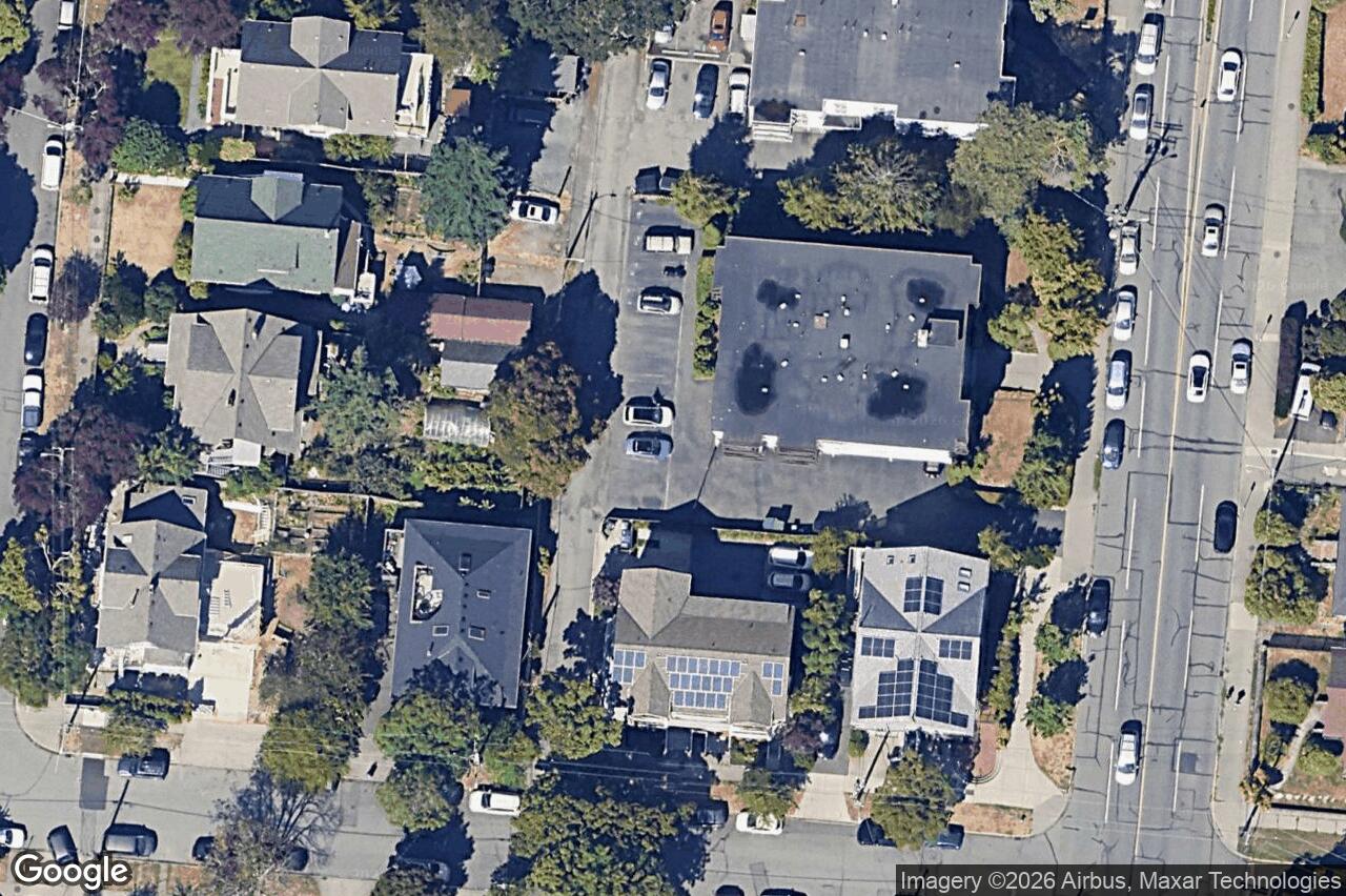 Aerial view of 201 – 860 Queens Ave, Victoria
