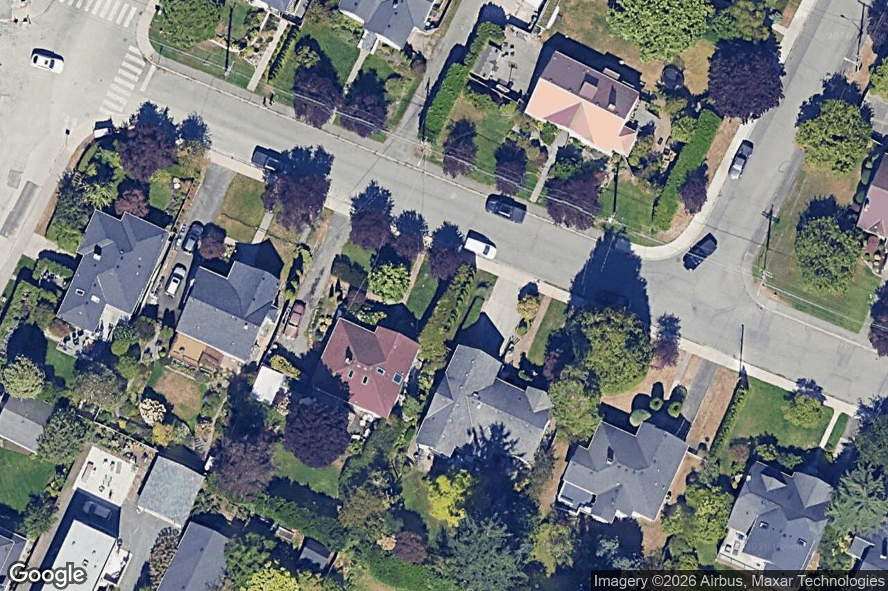 Aerial view of 2535 Dalhousie St, Oak Bay