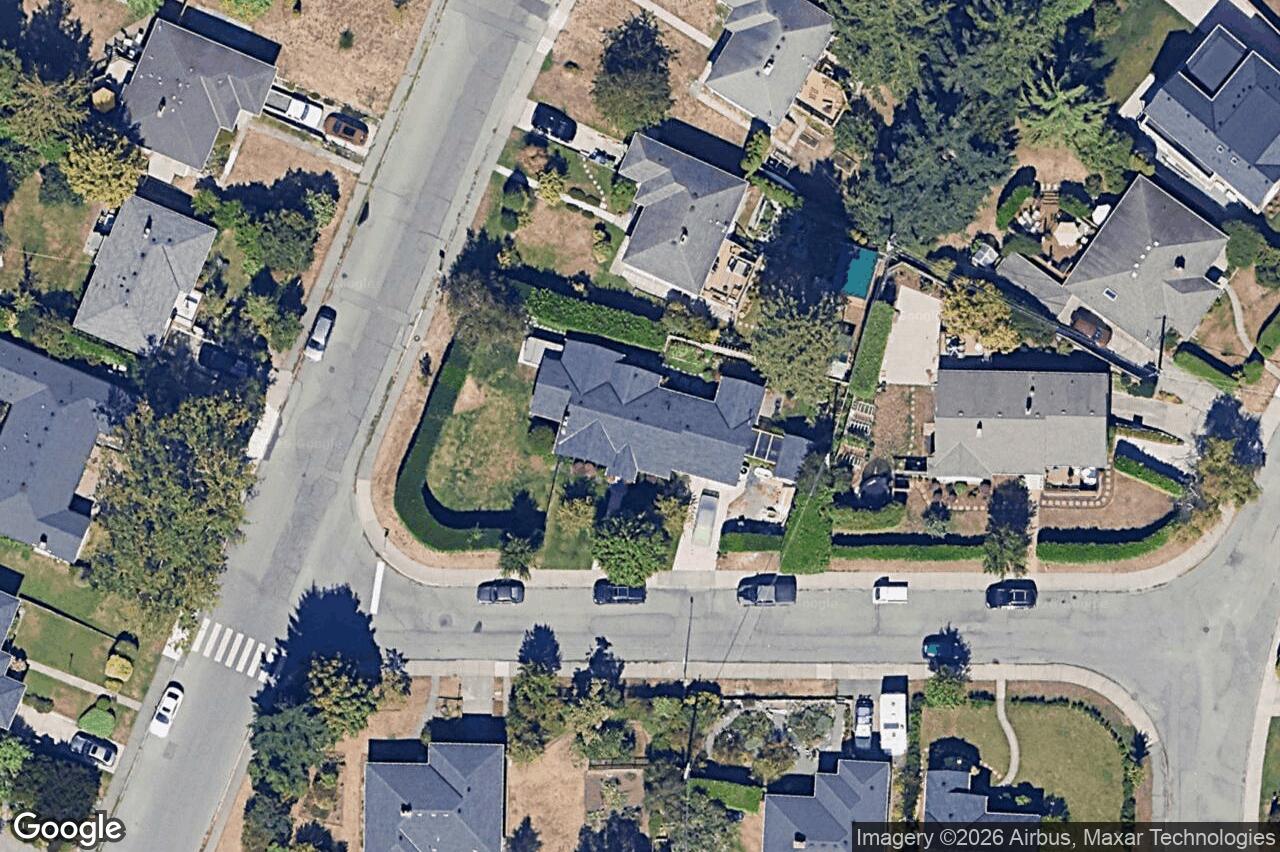 Aerial view of 2200 Kinross Ave, Oak Bay